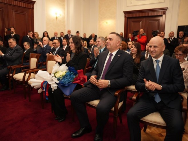 Kalabuhov uručio odlikovanje Budimiru (Ustupljena fotografija)