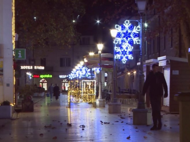 Требиње одише празничним шармом - капацитети већ попуњени (ВИДЕО)