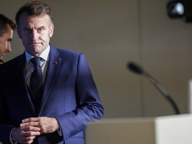 Рејтинг Емануела Макрона пао је на најнижи ниво од 2017. године