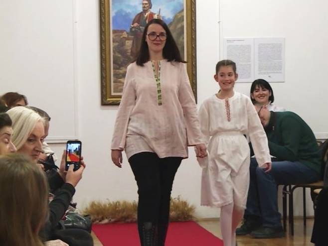 У Требињу представљен херцеговачки вез као живо нематеријално насљеђе (ВИДЕО)