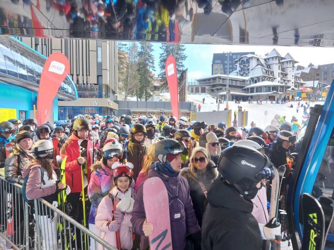 Јахорину протеклог викенда посјетила 12.354 скијаша