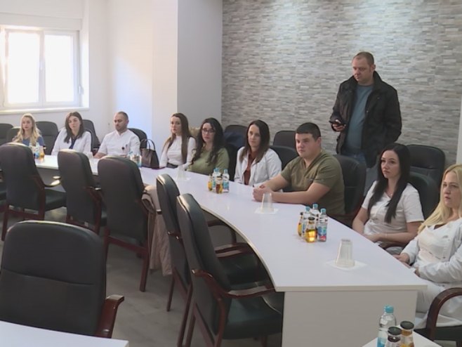 Фоча: Болница финансира трећи циклус студија за десет љекара и специјализаната