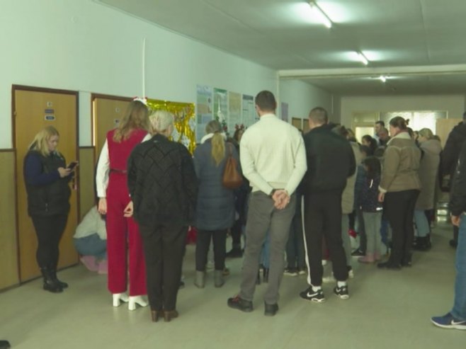 Пакетићи за социјално угрожене - Фото: РТРС