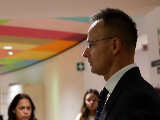 Сијарто: Криза и пријетња од рата у Европи посљедице политике руководства ЕУ