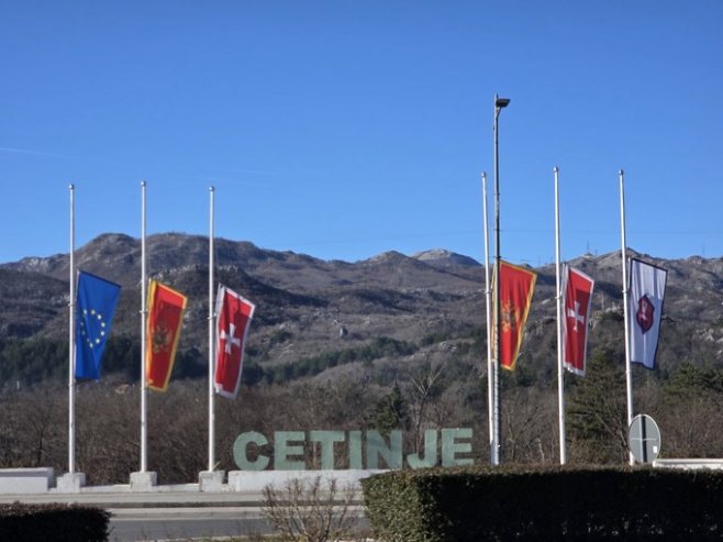 ЦГ: На прву годишњицу масакра, заставе на Цетињу на пола копља