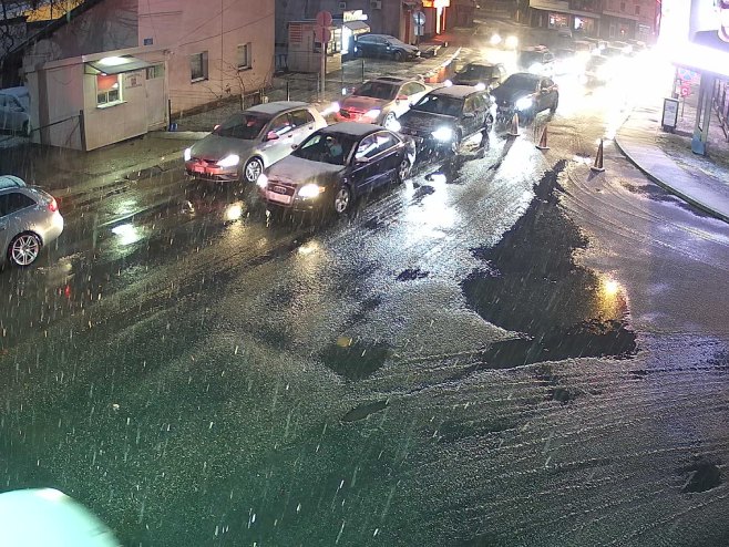 Појачана фреквенција возила на излазу из БиХ