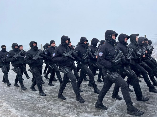 Проба за свечани дефиле - Фото: РТРС