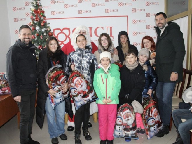 Руководство СНСД-а посјетило општине у ФБиХ - Фото: СРНА