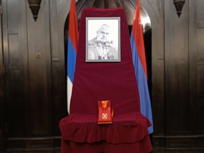 Сахрањен Владимир Лукић