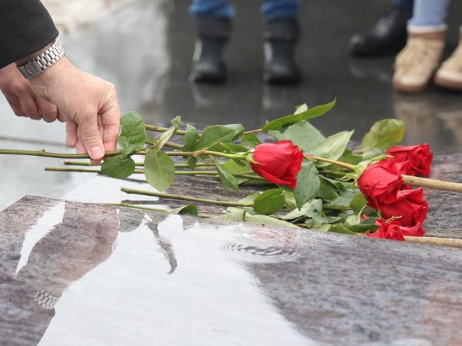 Власеница: Обиљежавање 33 године од страдања дервентских бораца