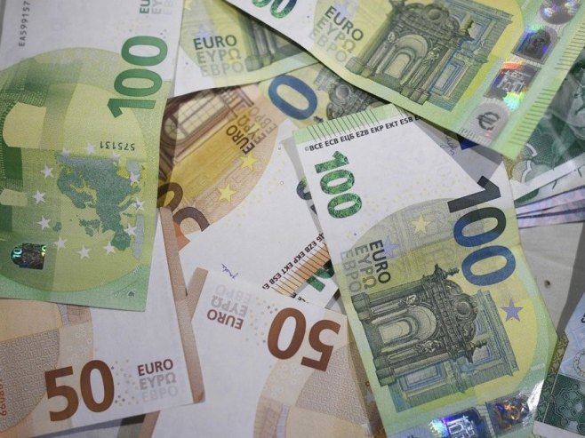 Албанац намјеравао да пренесе 702.000 евра преко границе, осуђен правоснажно