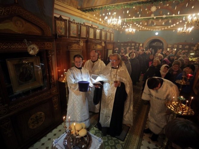 Божићна литургија у храму Христа Спаситеља у Москви