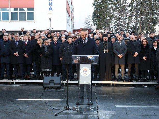 Минић: Све слободе српског народа дошле су кроз велике жртве које не смијемо да заборавимо (ВИДЕО)
