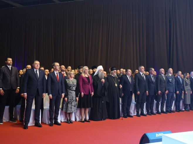 УЖИВО - Свечана академија поводом Дана Републике