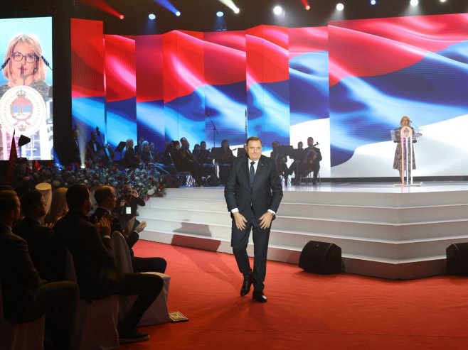 Тришић Бабић: Додик легално изабрани предсједник Републике Српске за мандат 2022-2026 (ВИДЕО)