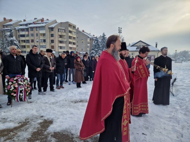 Помен Споменку Гостићу (Фото: РТРС)