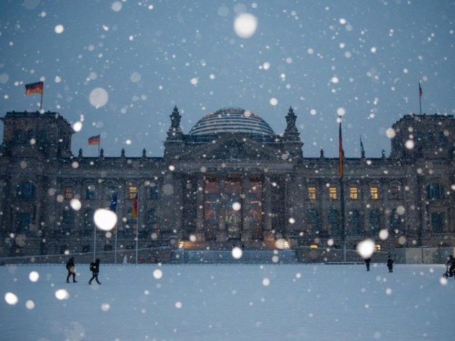 Њемачки трговински суфицит на најнижем нивоу за скоро три године