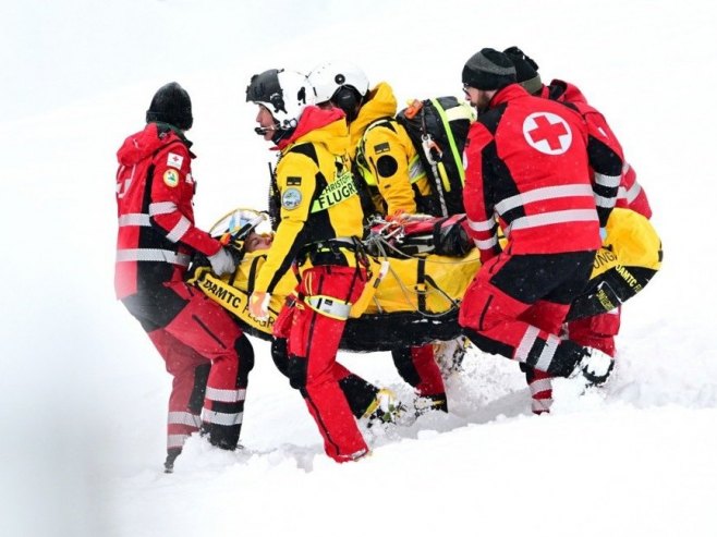 Скијашица се закуцала у заштитну ограду при брзини од 109 километара на час