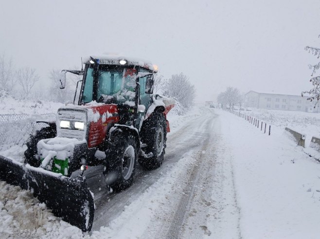 Бабић: Тешка механизација пробила пут до Вилуса, скоро сва територија Мањаче проходона
