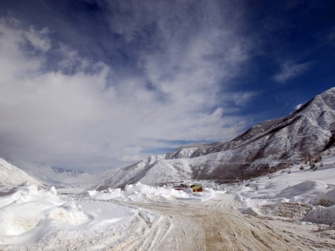 Планинарима из Ниша забрањен улазак на Космет