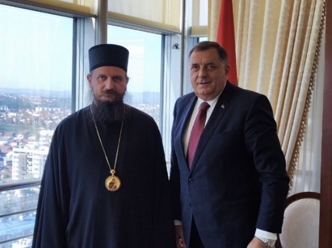 Додик са епископом Сергијем: СПЦ кроз вијекове остаје један од најчвршћих ослонаца нашег народа