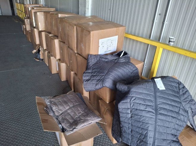 У Градишци одузете непријављене јакне