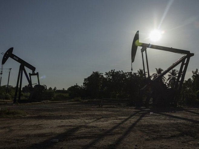 САД продале прву венецуеланску нафту, вриједну 500 милиона долара