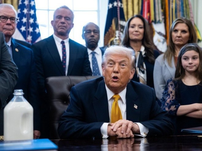 Трамп: Путин спреман за споразум о Украјини, за одуговлачење крив Зеленски