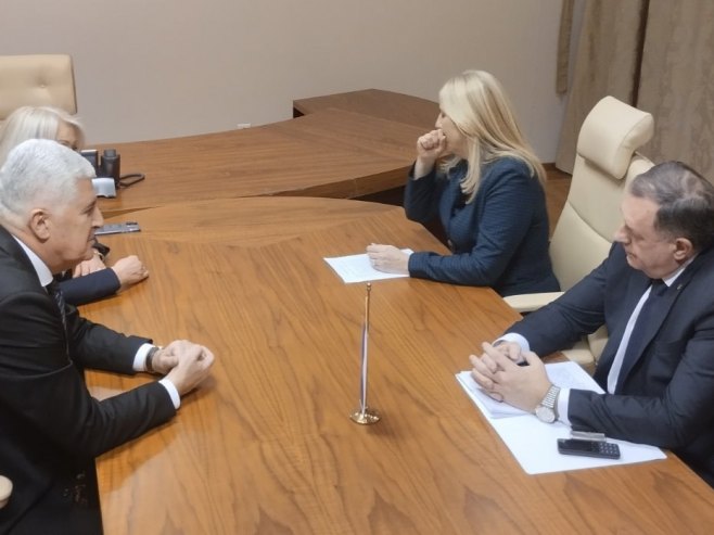 Састанак руководствa СНСД-а и ХДЗ-а у Источном Сарајеву