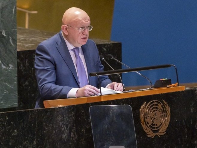 Небензја: Вријеме је да САД престану да изигравају међународног судију