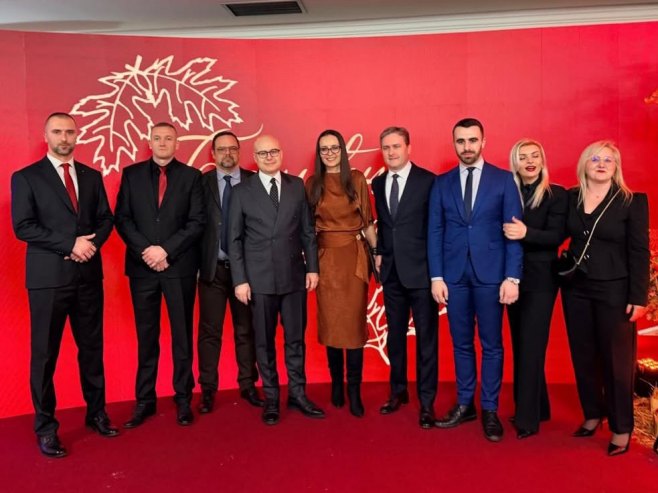 Селаковић: Част присуствовати Божићном пријему српског члана Предсједништва БиХ