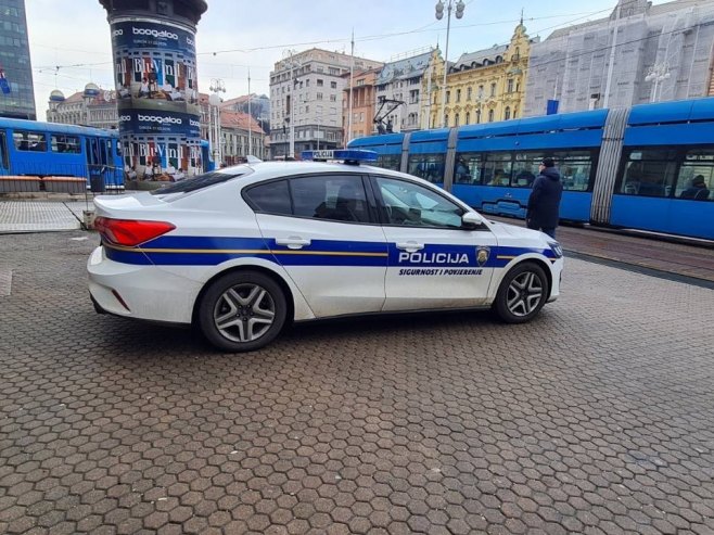 Дијете тешко повријеђено при паду са ромобила, хеликоптером превезено у Загреб