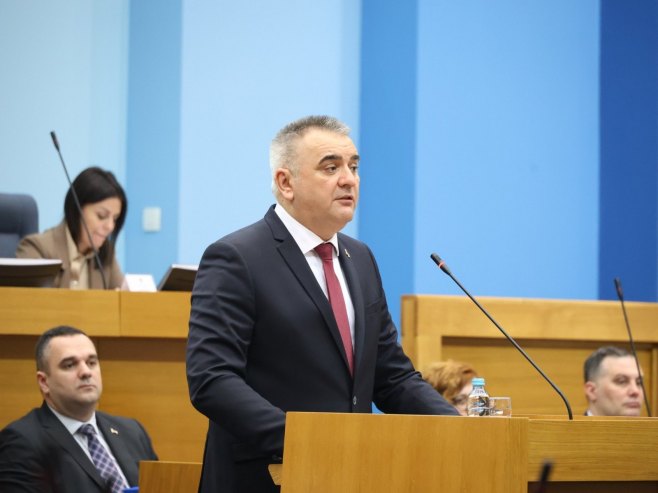 Минић: Позитиван замах Владе неће бити прекинут вјештачким кризама