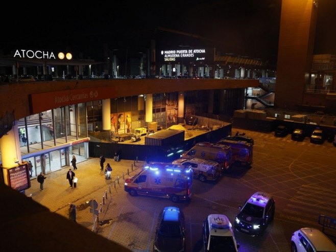 Поремећен саобраћај више од 200 возова након несреће у Шпанији