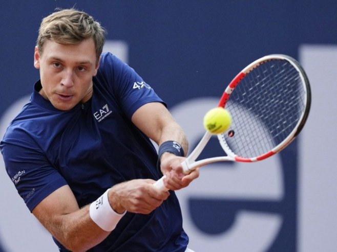 Међедовић у другом колу Аустралијан опена