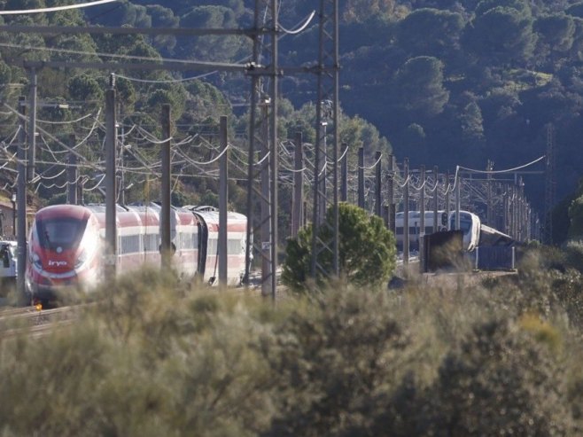 Шпанија: Број жртава у жељезничкој несрећи порастао на 40,проглашена тродневна жалост