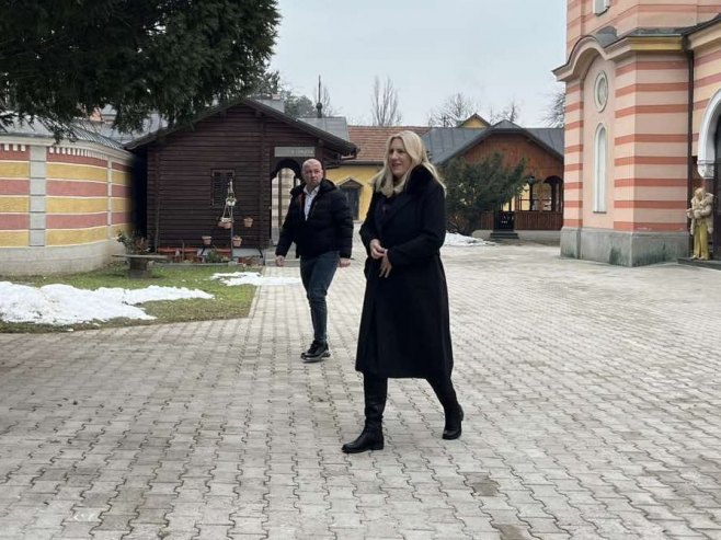 Званичници Српске на слави митрополита бањалучког Јефрема (ВИДЕО)