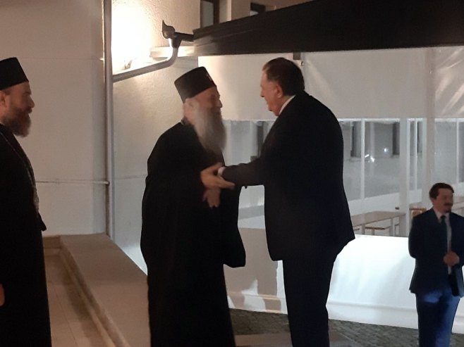 Додик: Хвала патријарху Порфирију за све што чини за наш народ и Цркву (ВИДЕО)