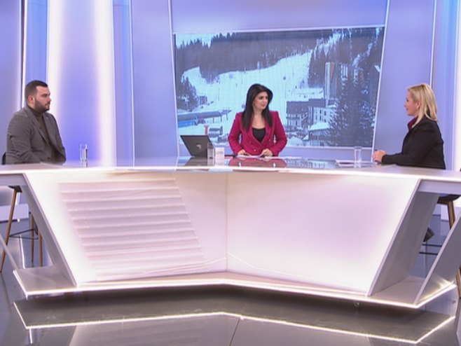 Зељковић: Не доводити Бањалуку у блокаду; Јолџић: Од одлуке о буџету зависи рад Центра за социјални рад