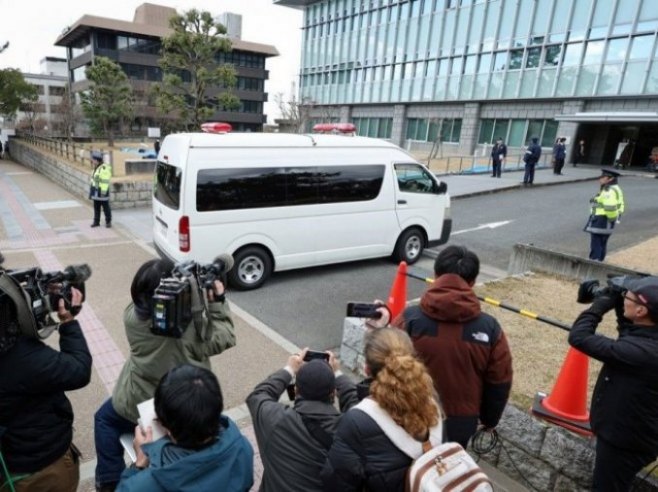 Атентатор на бившег јапанског премијера Абеа осуђен на доживотну робију