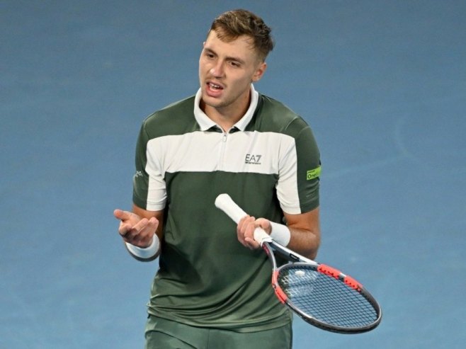 Међедовић поражен у другом колу Аустралијан опена