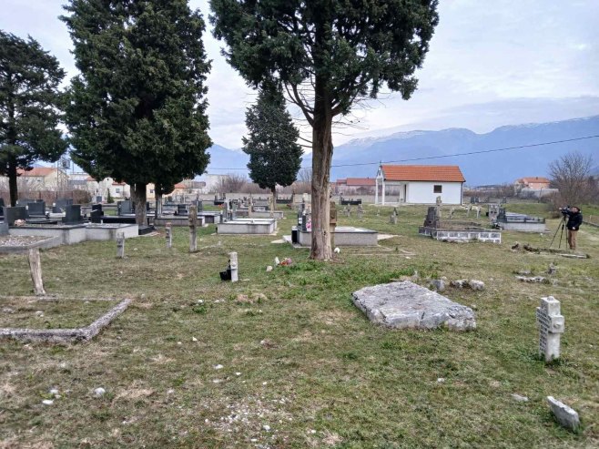 Док Сарајево чека Шмита, крчми се имовина СПЦ (ВИДЕО)