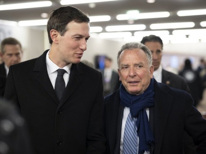 Виткоф и Кушнер стигли у Москву, слиједе разговори са Путином (ВИДЕО)