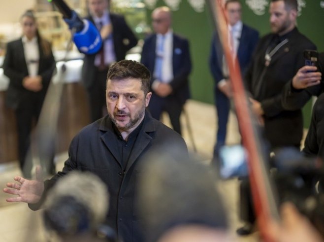 Зеленски: Кључно питање Донбаса биће разматрано током разговора у Абу Дабију