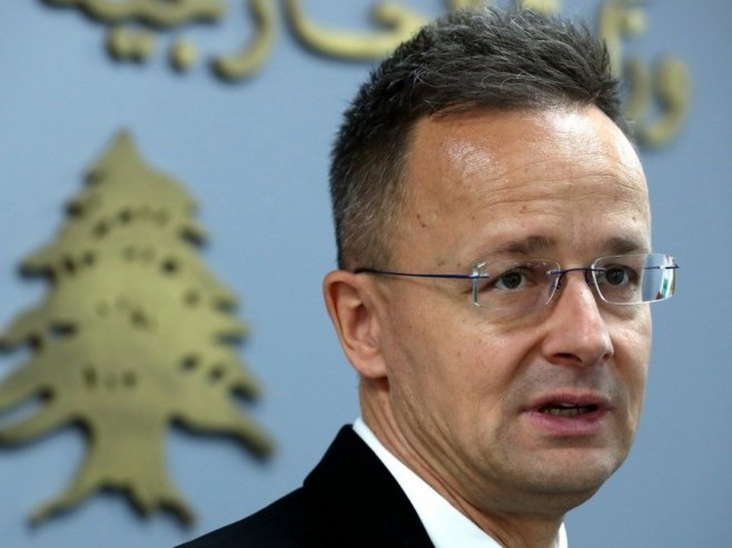 Сијарто: Нећемо дозволити да земља буде увучена у рат