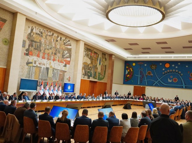 Сједница Владе Србије о стратешким питањима; Вучић: Свијет је на преломној тачки (ВИДЕО)