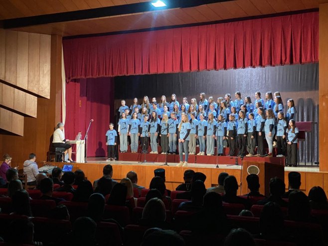 Светосавска академија у Дервенти, чувати традицију и обичаје (ВИДЕО)