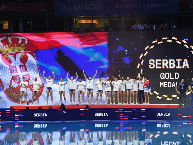 Ватерполисти Србије на "крову" Европе, "Делфини" златни на ЕП у Београду (ФОТО/ВИДЕО)