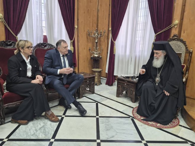 Ана Тришић и Додик са патријархом Теофилом Трећим (ВИДЕО)