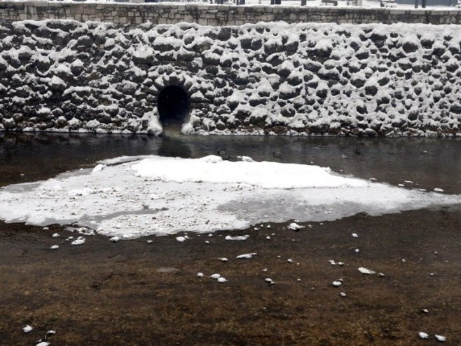 Миљацка (Фото: EPA/FEHIM DEMIR/илустрација) Миљацка (Фото: EPA/FEHIM DEMIR/илустрација) -